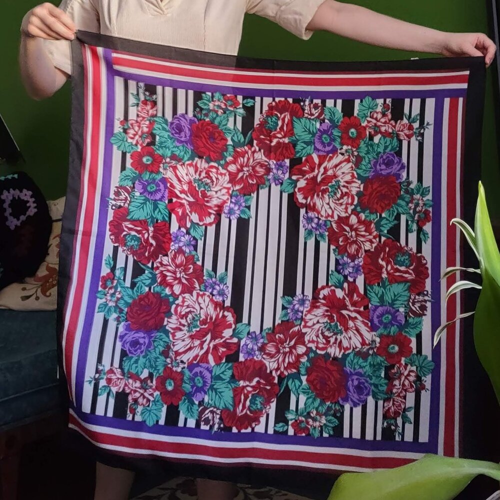 Vintage 70s Scarf